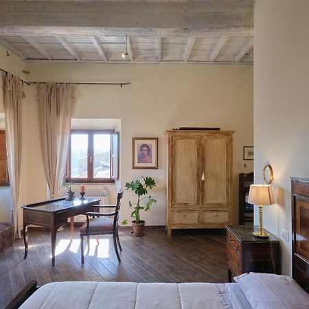 Palazzo Mazzini Bed and Breakfast Bagnoregio Exterior foto