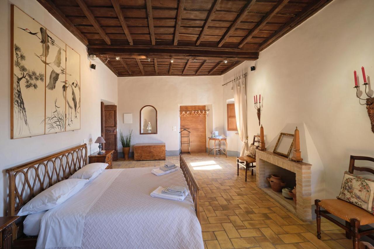 Palazzo Mazzini Bed and Breakfast Bagnoregio Exterior foto